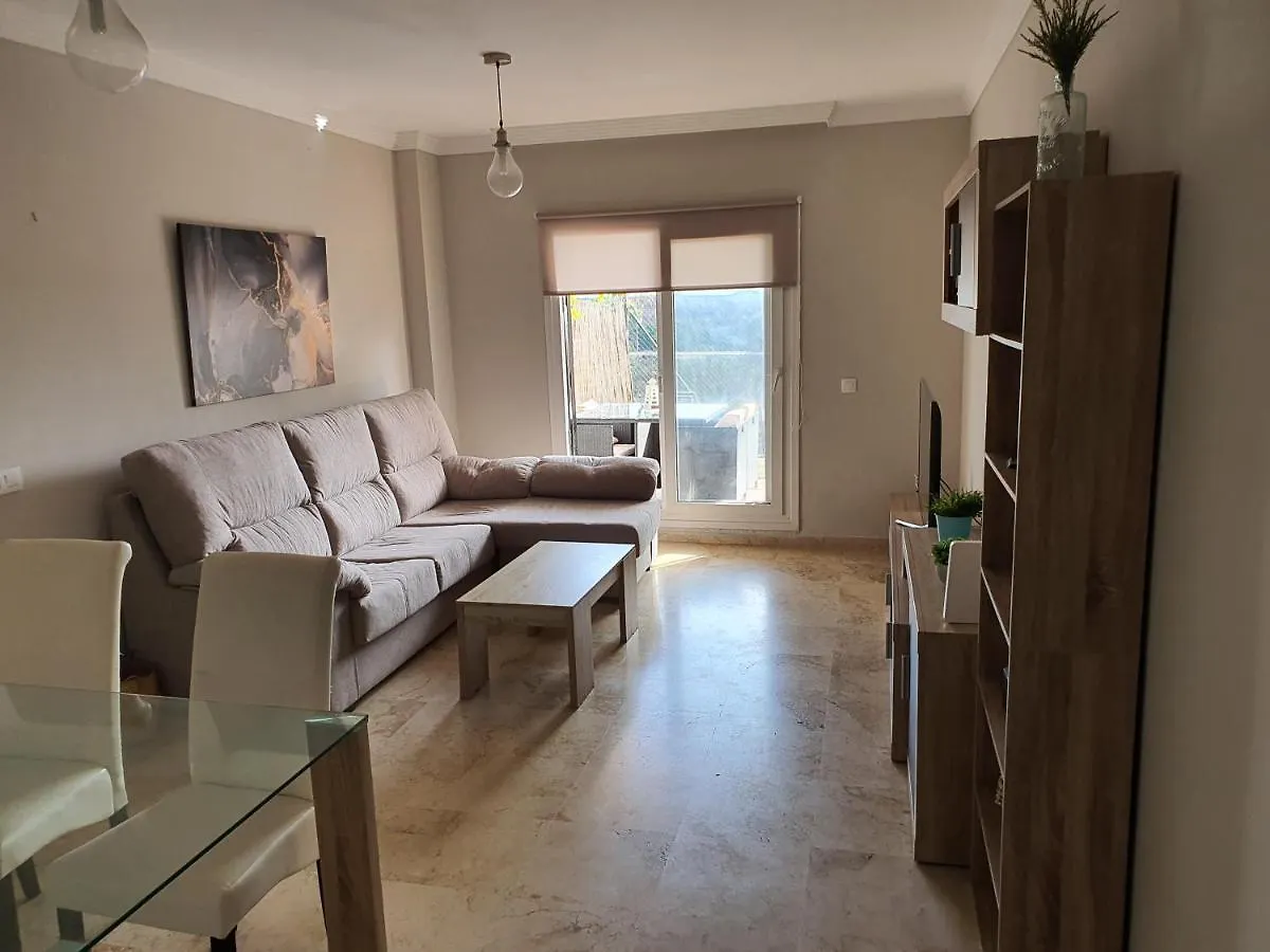 Apartamento Con Jardin La Linea de la Concepcion Apartment