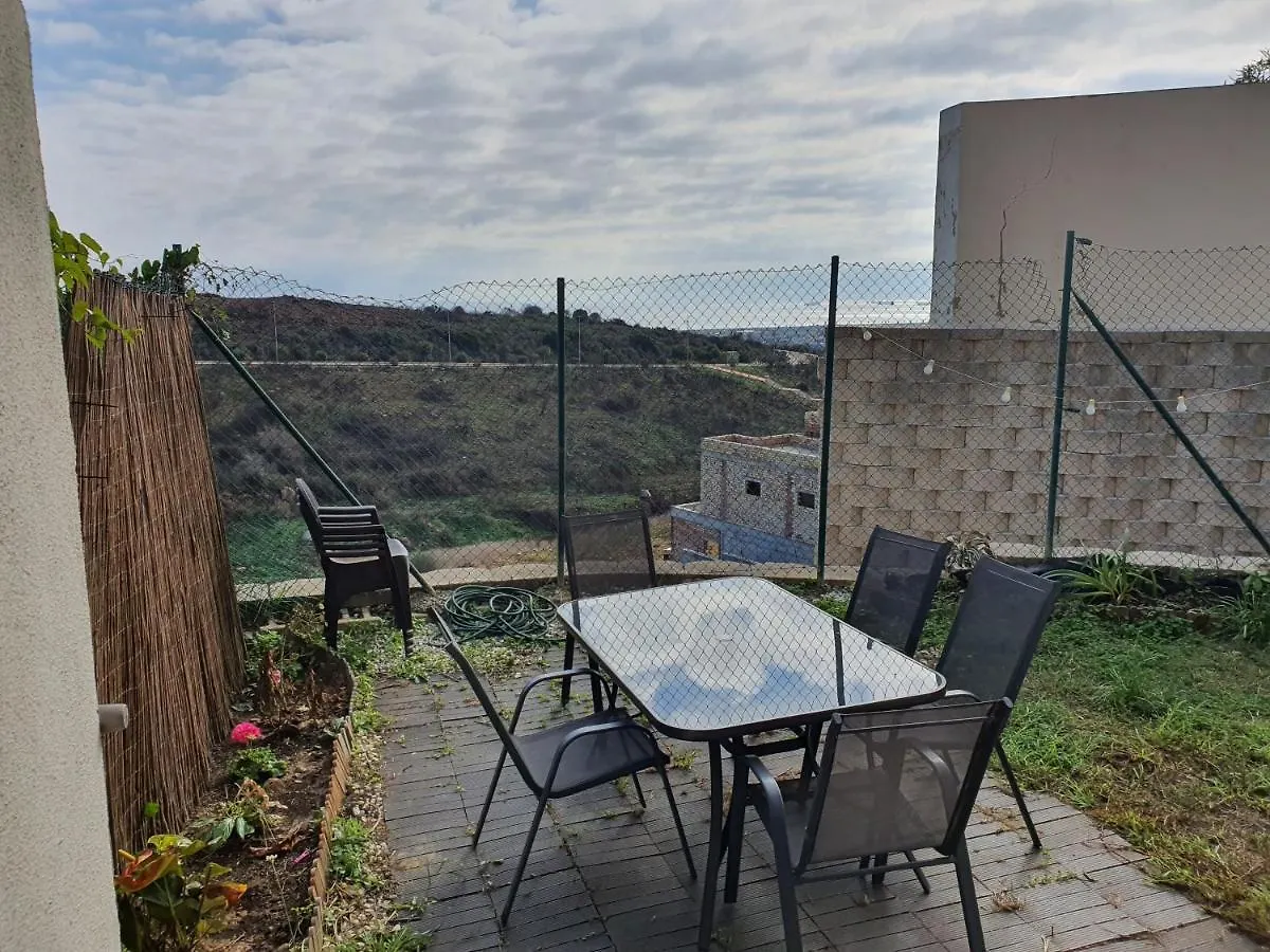 Apartamento Con Jardin La Linea de la Concepcion Apartment